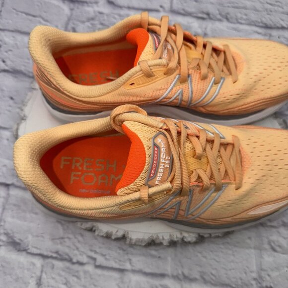 New Balance Women's Fresh Foam X 860 V12 Running Shoe Size 10.5 D Orange Gray - Picture 10 of 12
